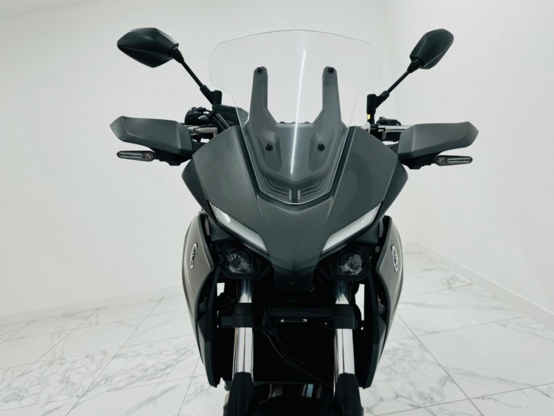 YAMAHA TRACER