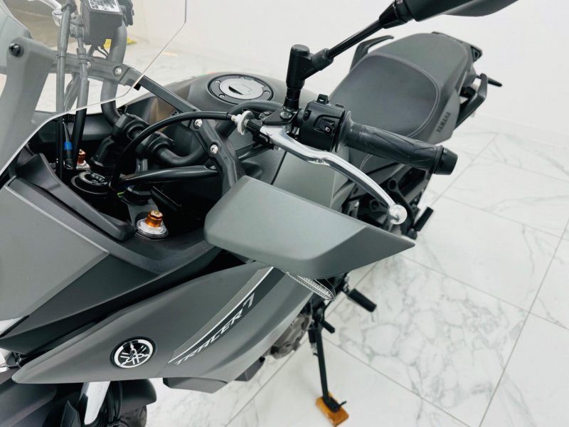 YAMAHA TRACER