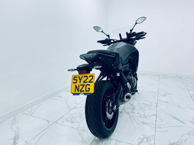 YAMAHA TRACER