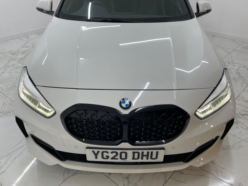 BMW 1 SERIES