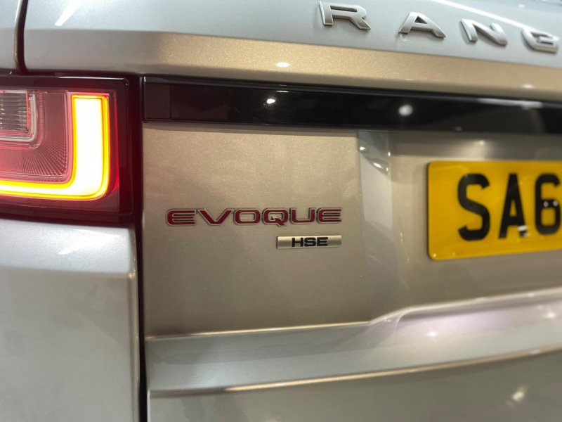 LAND ROVER RANGE ROVER EVOQUE