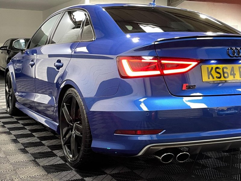 AUDI S3