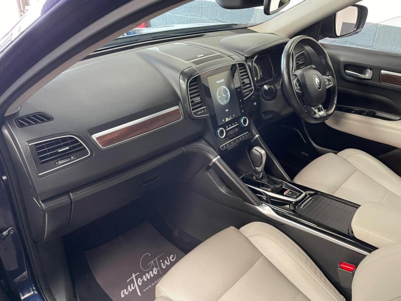 RENAULT KOLEOS