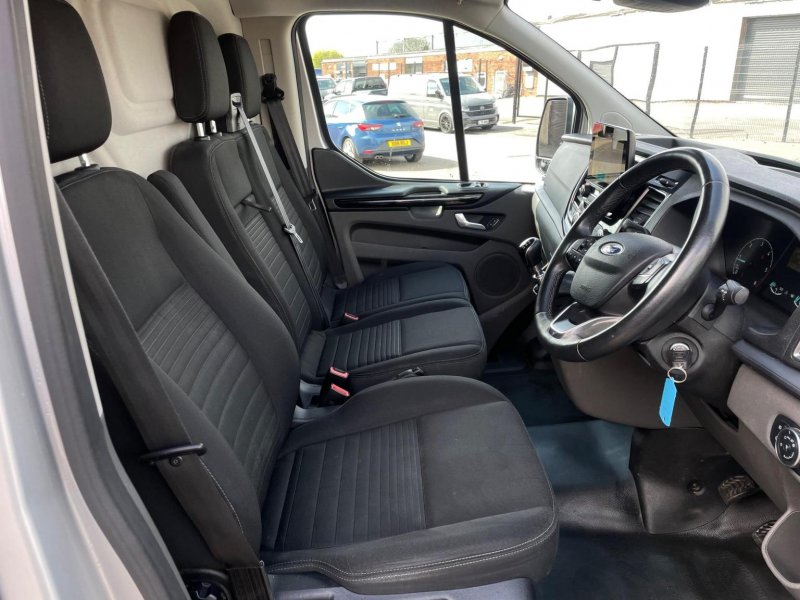 FORD TRANSIT CUSTOM