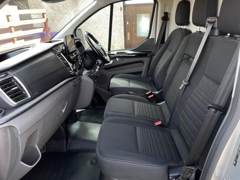 FORD TRANSIT CUSTOM