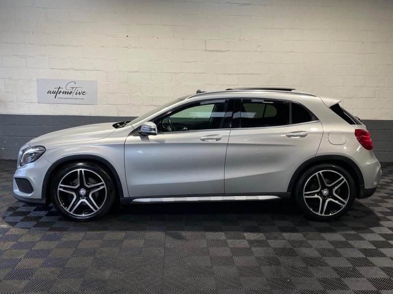 MERCEDES-BENZ GLA CLASS
