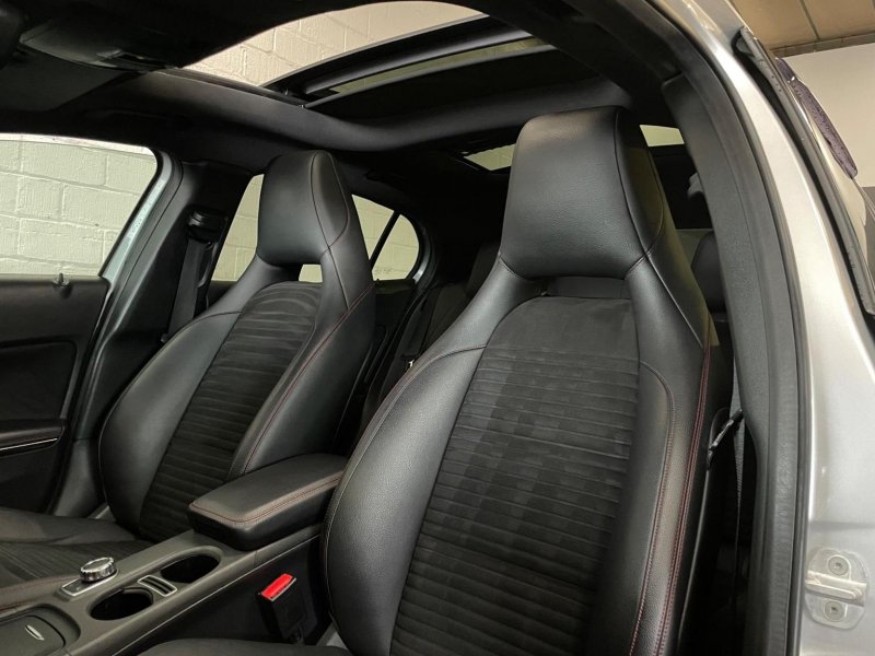 MERCEDES-BENZ GLA CLASS