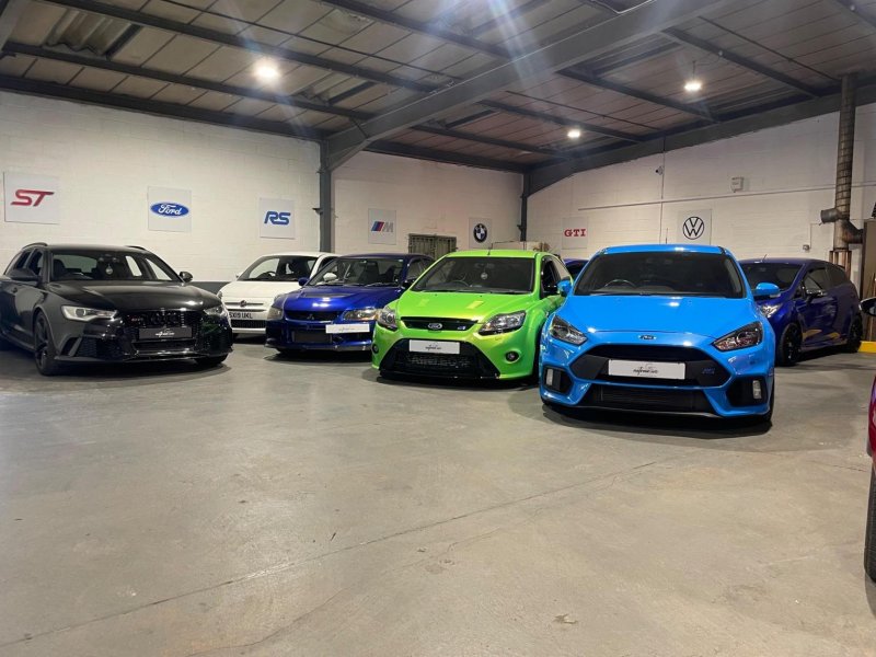 FORD FOCUS