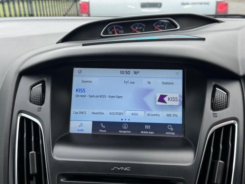 FORD FOCUS