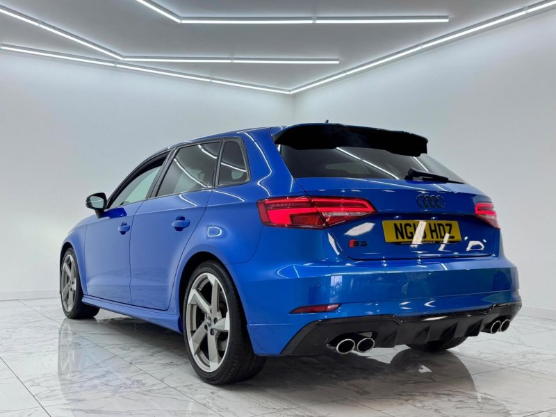 AUDI S3