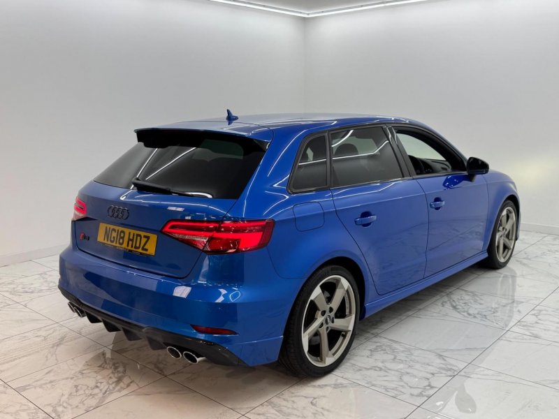 AUDI S3