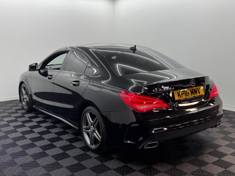 MERCEDES-BENZ CLA