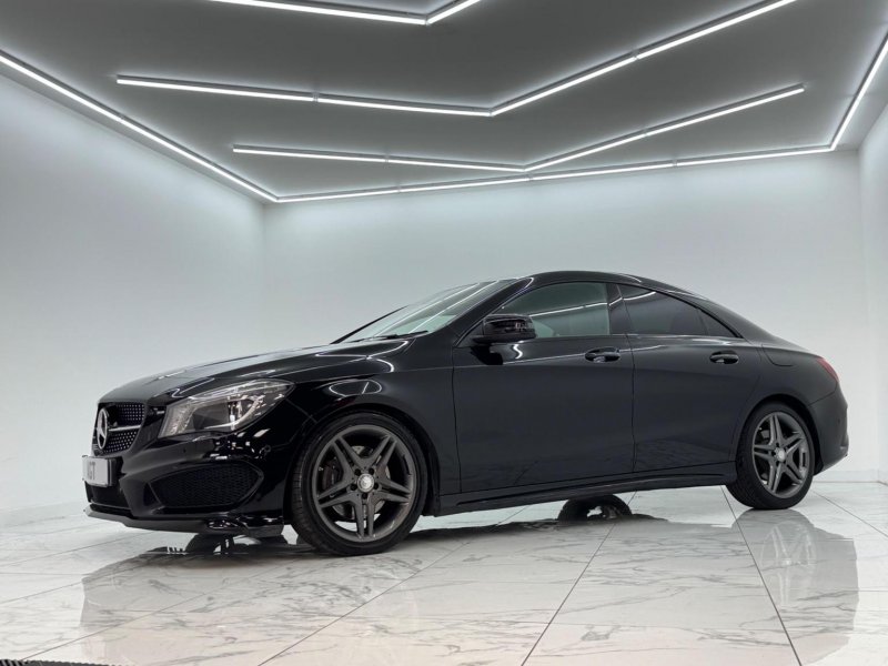 MERCEDES-BENZ CLA