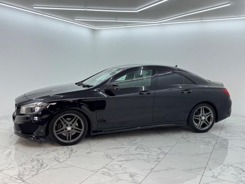 MERCEDES-BENZ CLA
